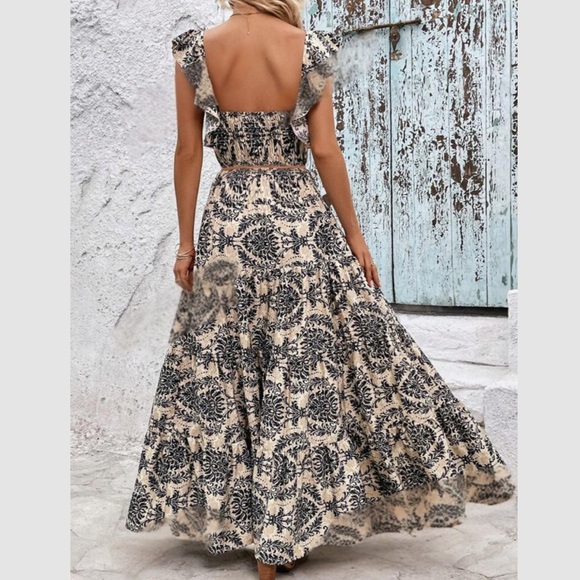 Boho floral print ruffle sleeves cropped top and maxi skirt set - Picture 2 of 5